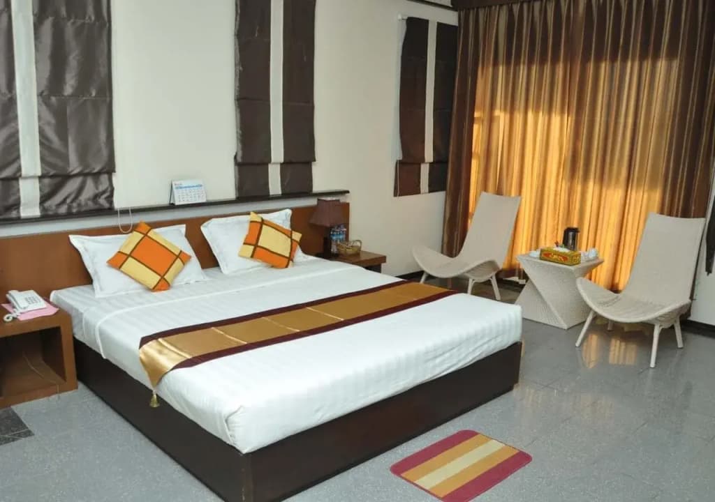 Hotel photo 12