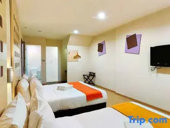 Deluxe Family room