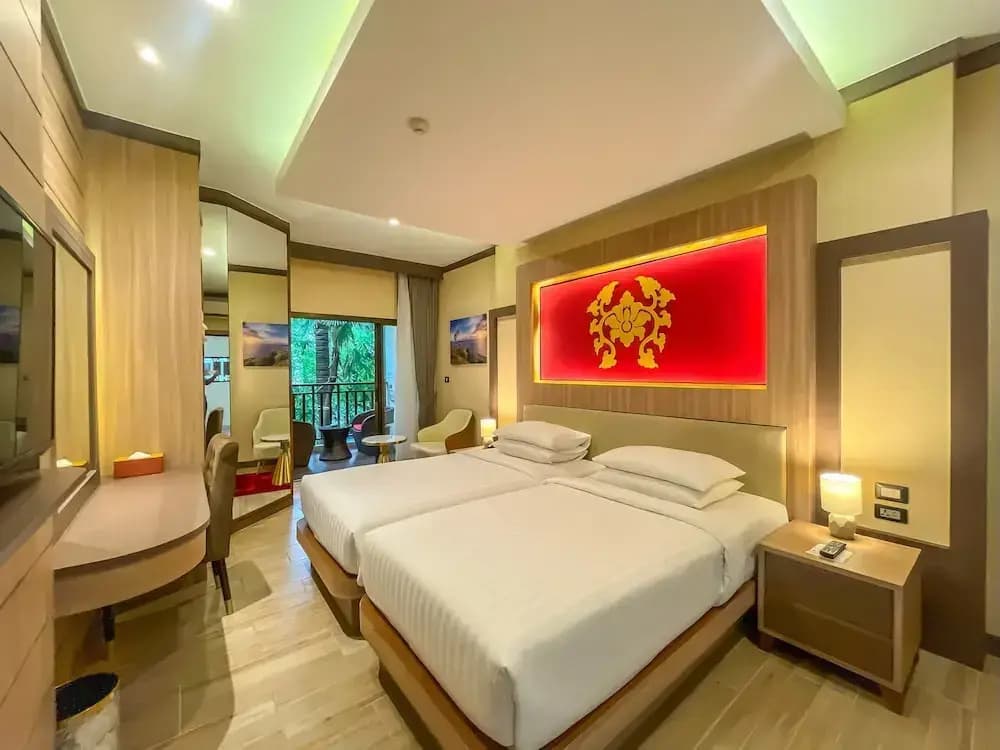 Deluxe Double room with balcony and with garden view twin beds