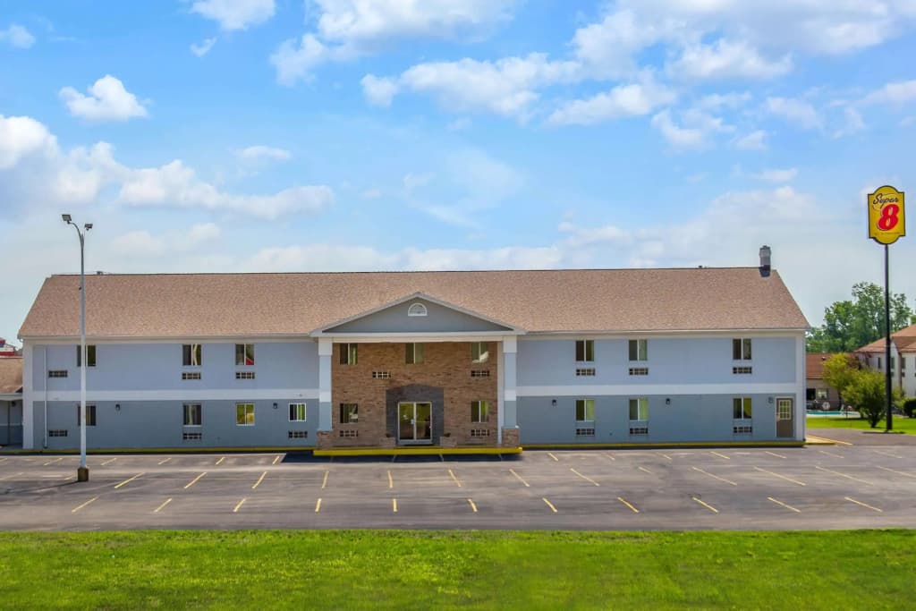 Hotel photo 1
