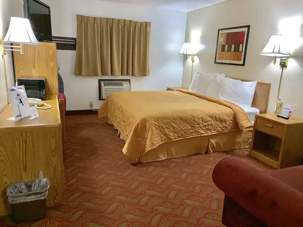 Standard Double room with balcony full double bed