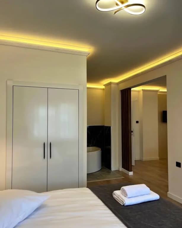 Executive Double Suite with sea view full double bed