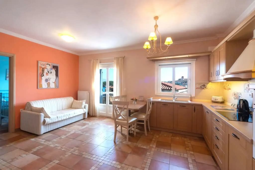 Double Family Suite with sea view full double bed
