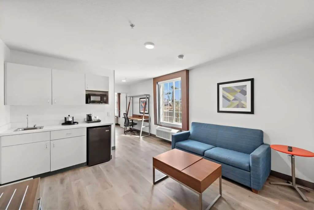 Standard Double room with balcony full double bed