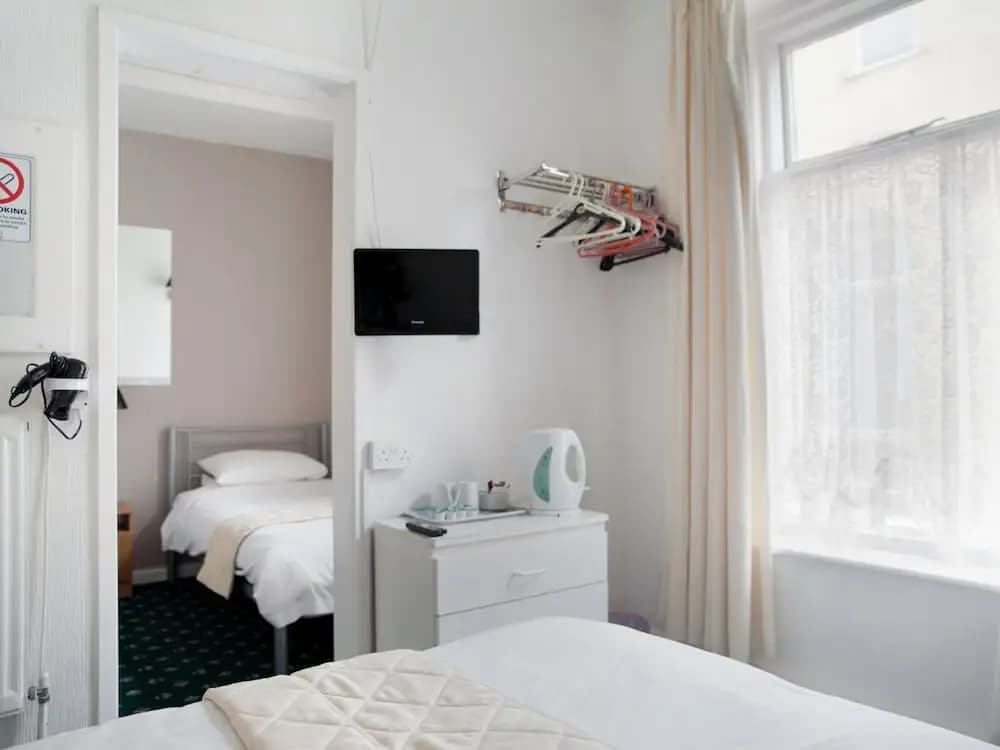 Hotel photo 2