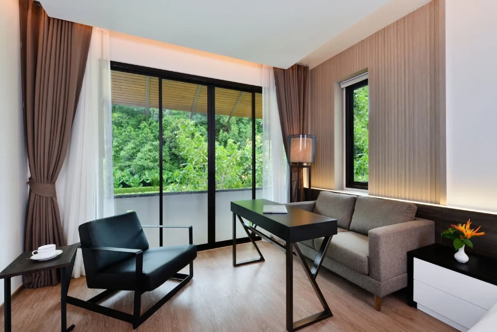 Hotel photo 12