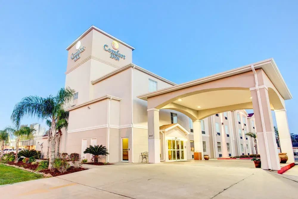 Hotel photo 1