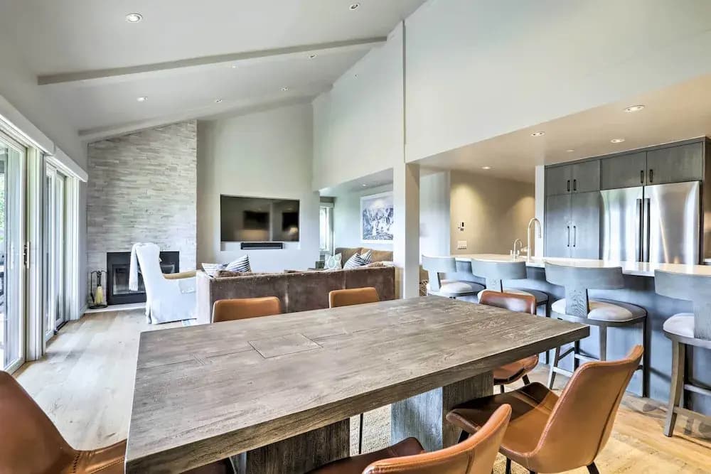 3 Bedrooms Apartment with balcony