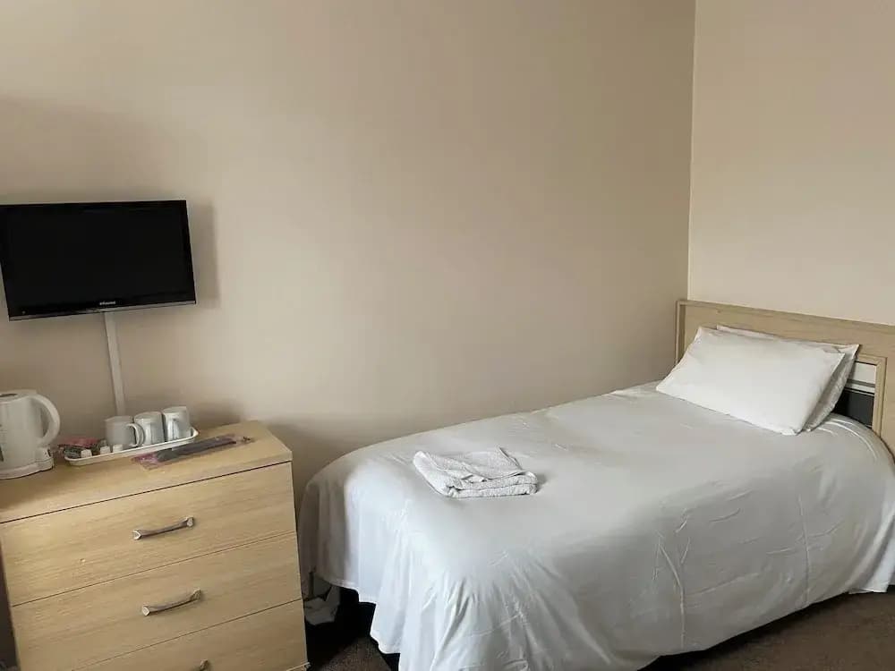 Standard Single room single bed