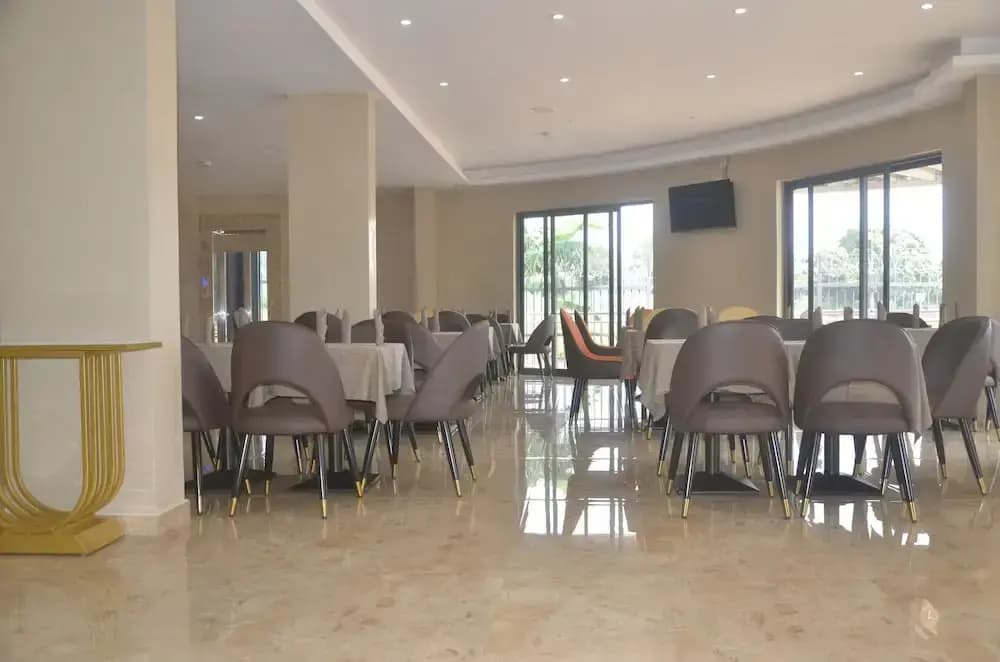 Hotel photo 11
