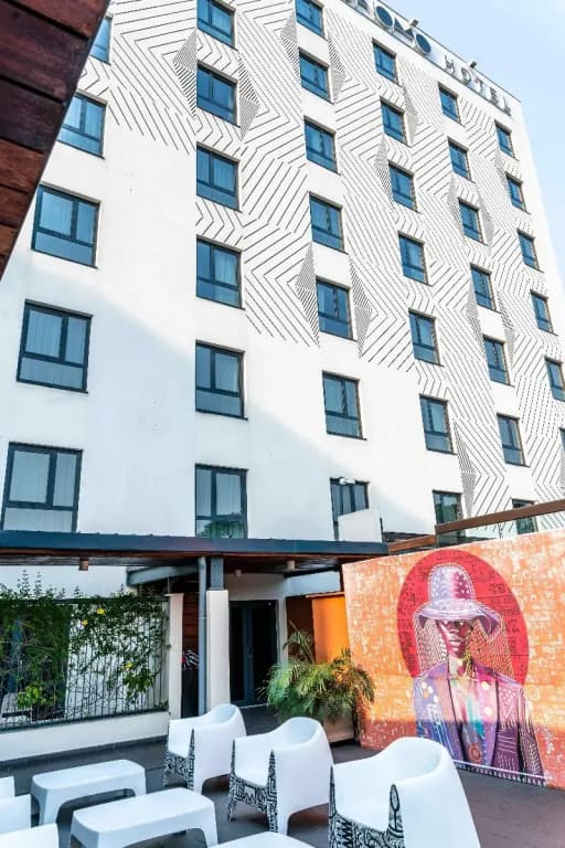 Hotel photo 1