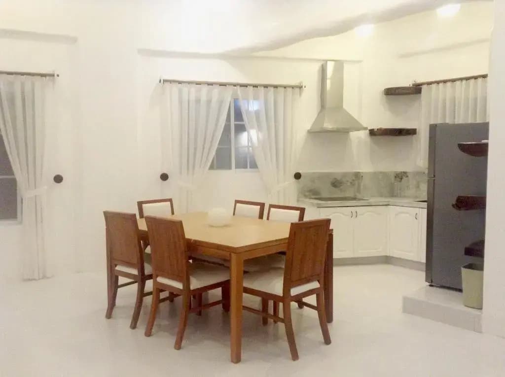 2 Bedrooms Villa