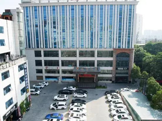 Hotel photo 1