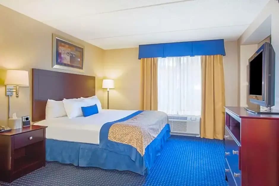 Quadruple Suite