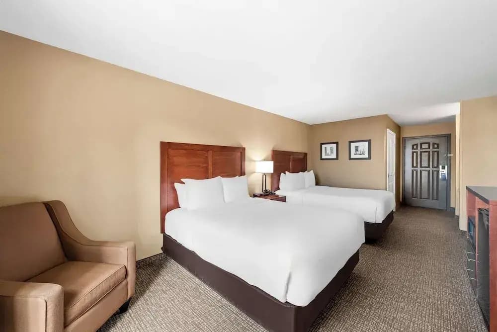 2 Bedrooms Suite