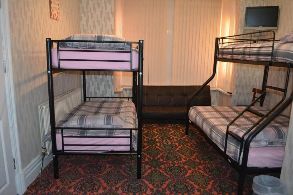 Hotel photo 1