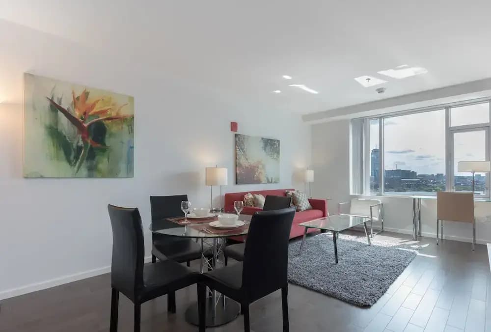 2 Bedrooms Luxury Apartment