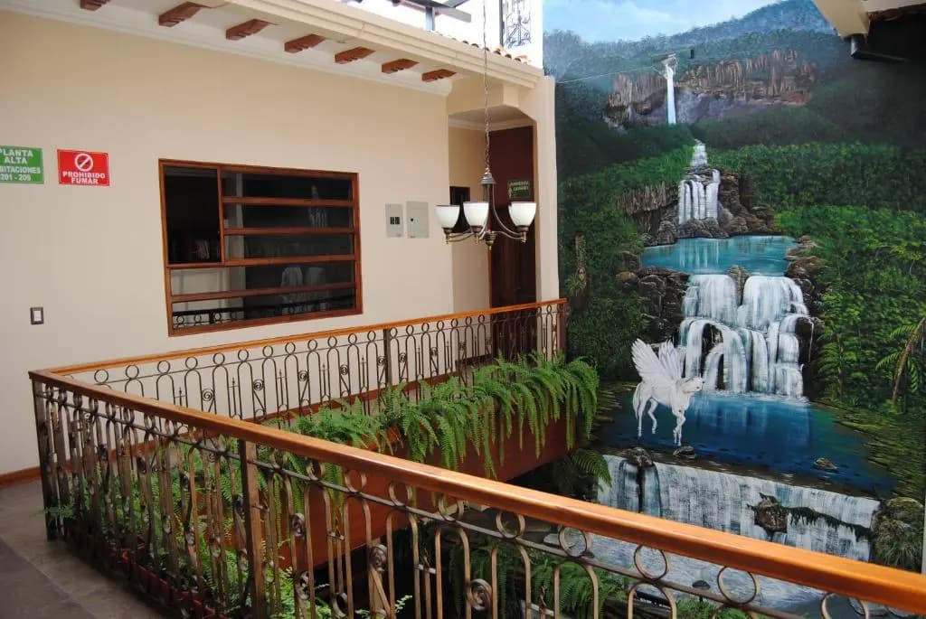 Hotel photo 1