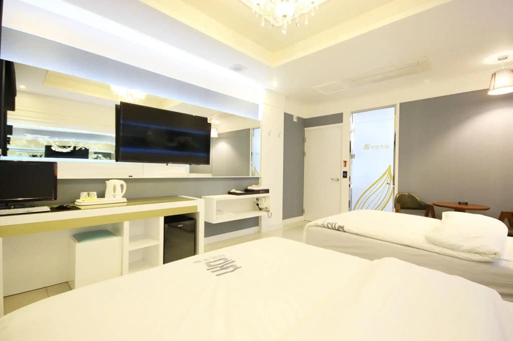 Hotel photo 25