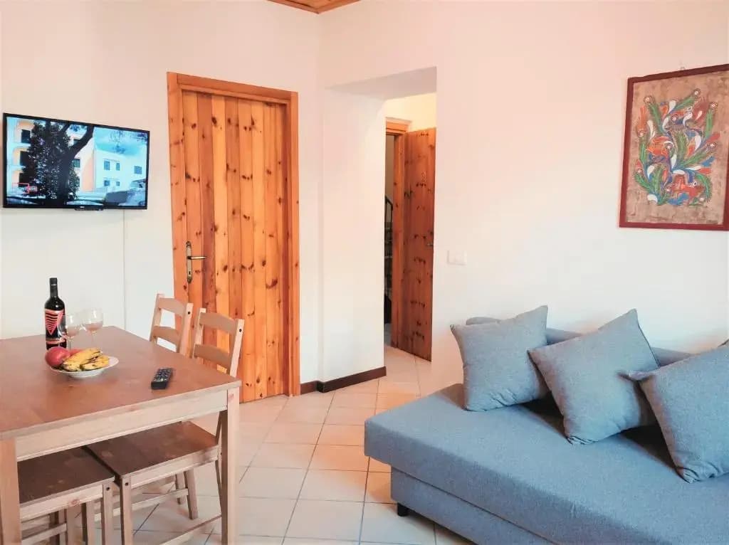 Apartment with balcony
