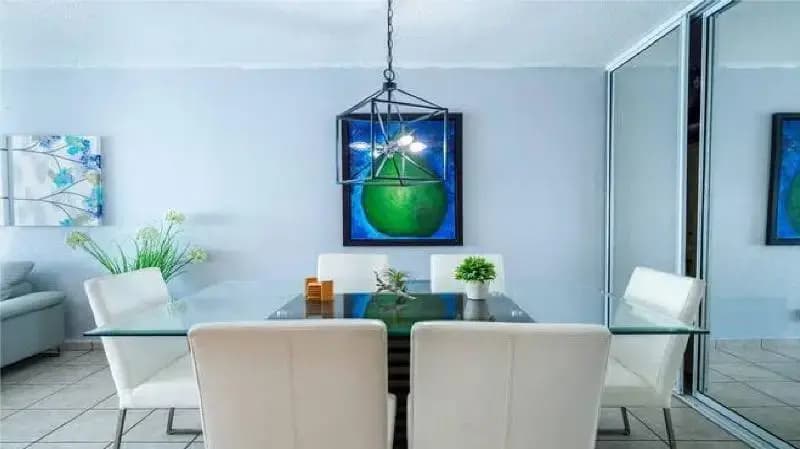 2 Bedrooms Suite