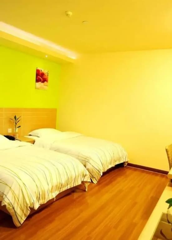 Standard Double room twin beds