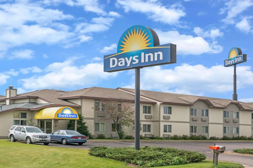 Hotel photo 1