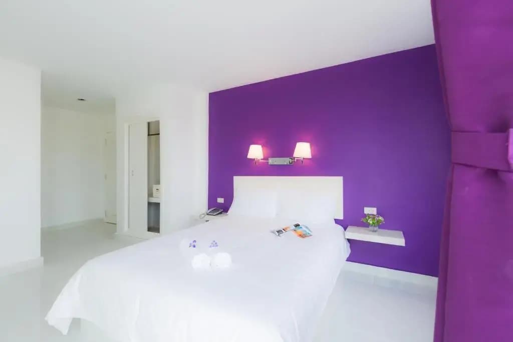 Deluxe Double room full double bed