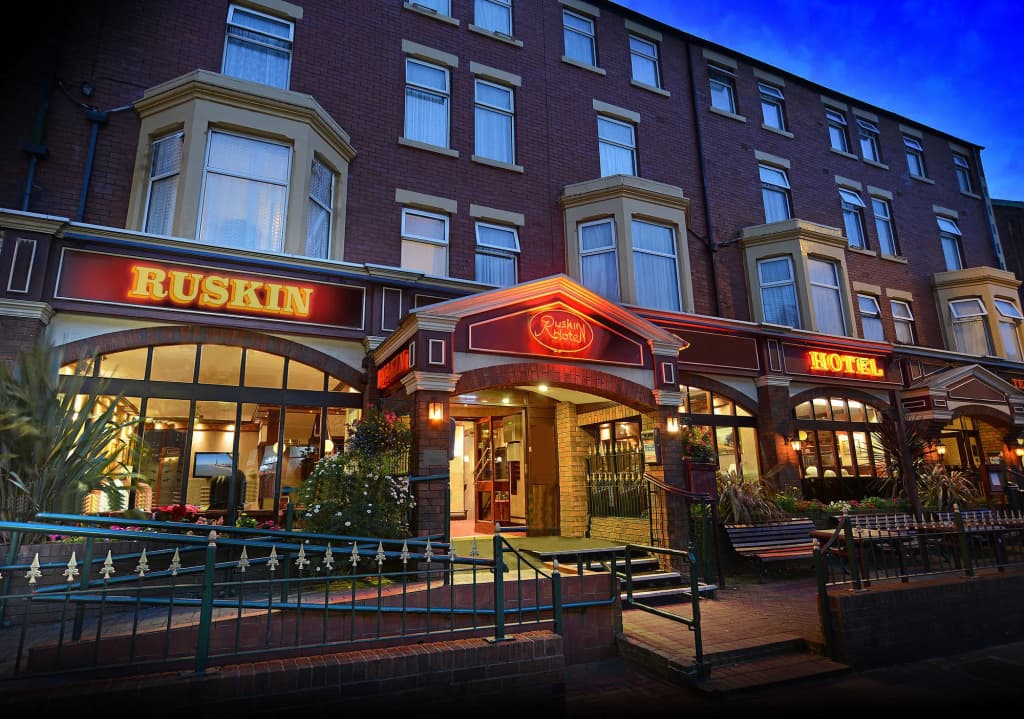 Hotel photo 1