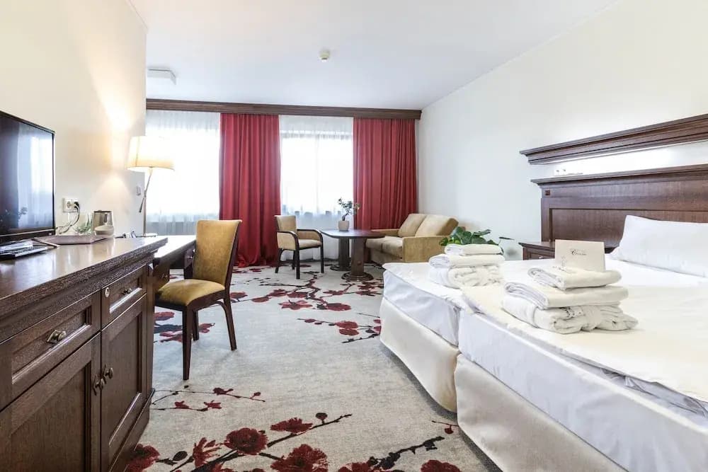 Standard Double Family room full double bed