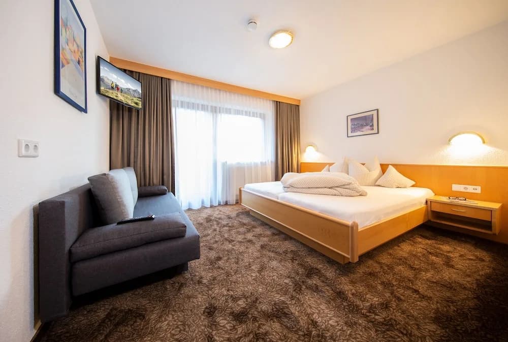 2 Bedrooms Apartment with balcony