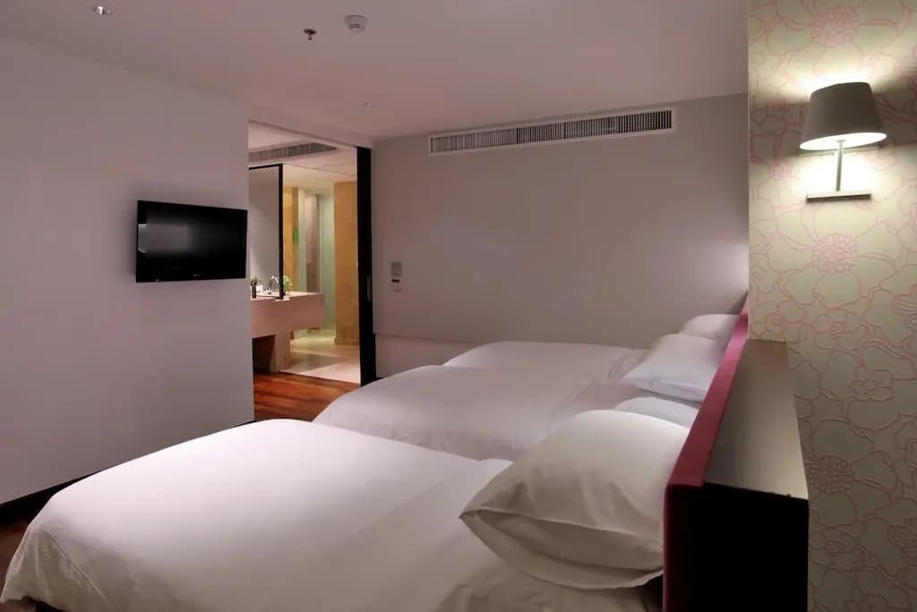Luxe Triple Suite