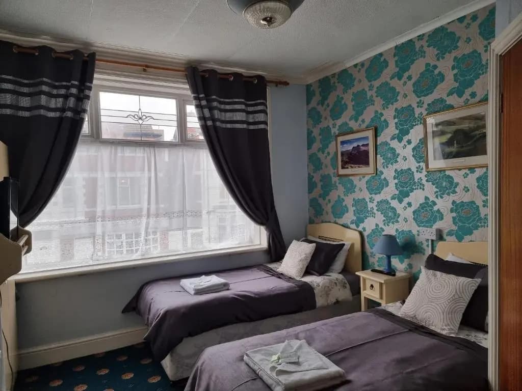 Standard Double room twin beds