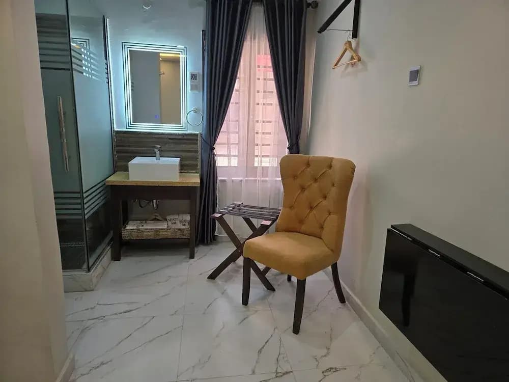 Royal room