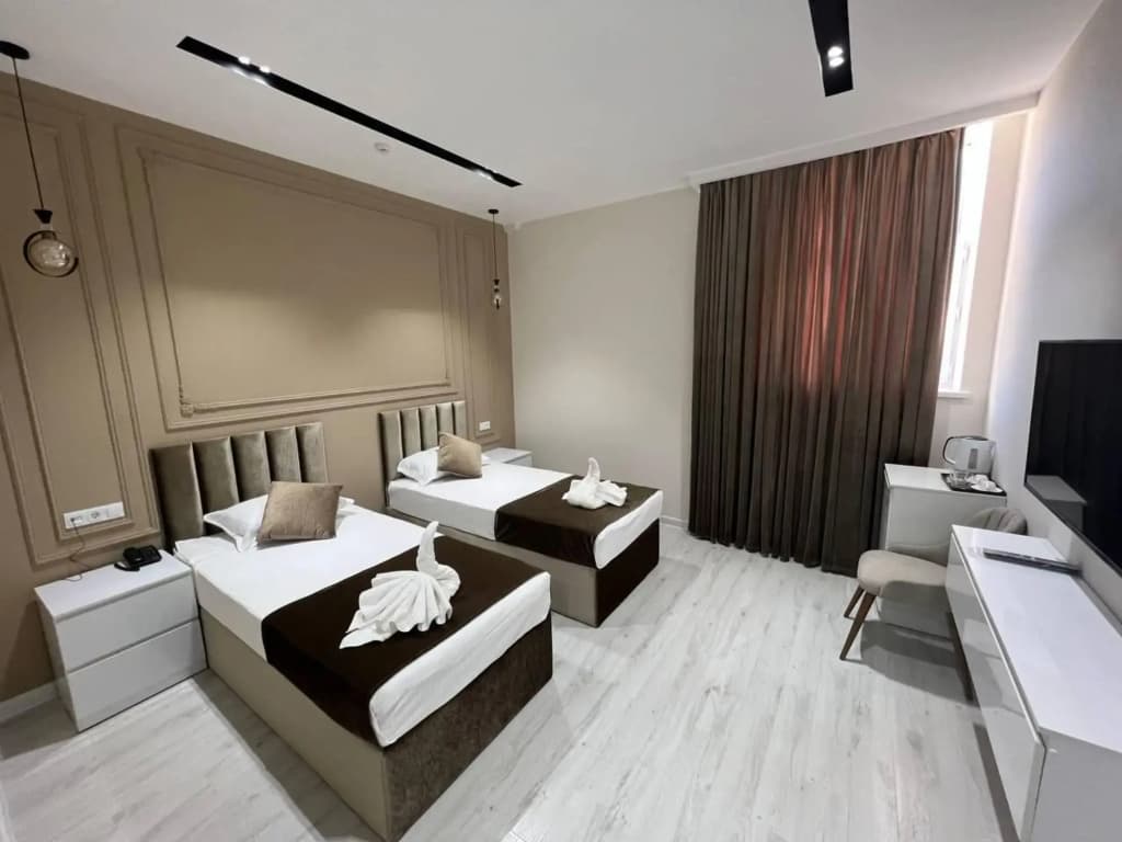 Hotel photo 12