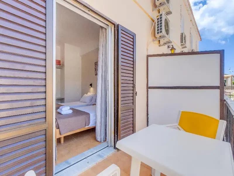 Standard room with balcony