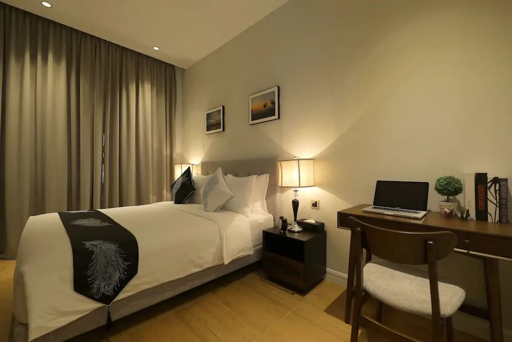 Deluxe Suite