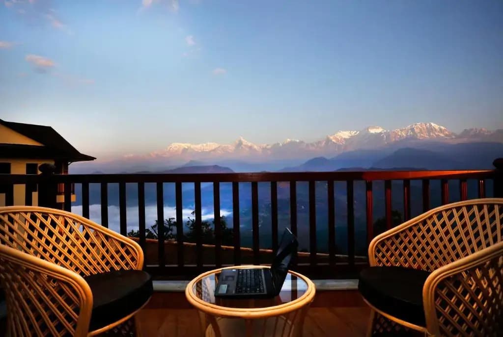 Deluxe Double room with lake view full double bed