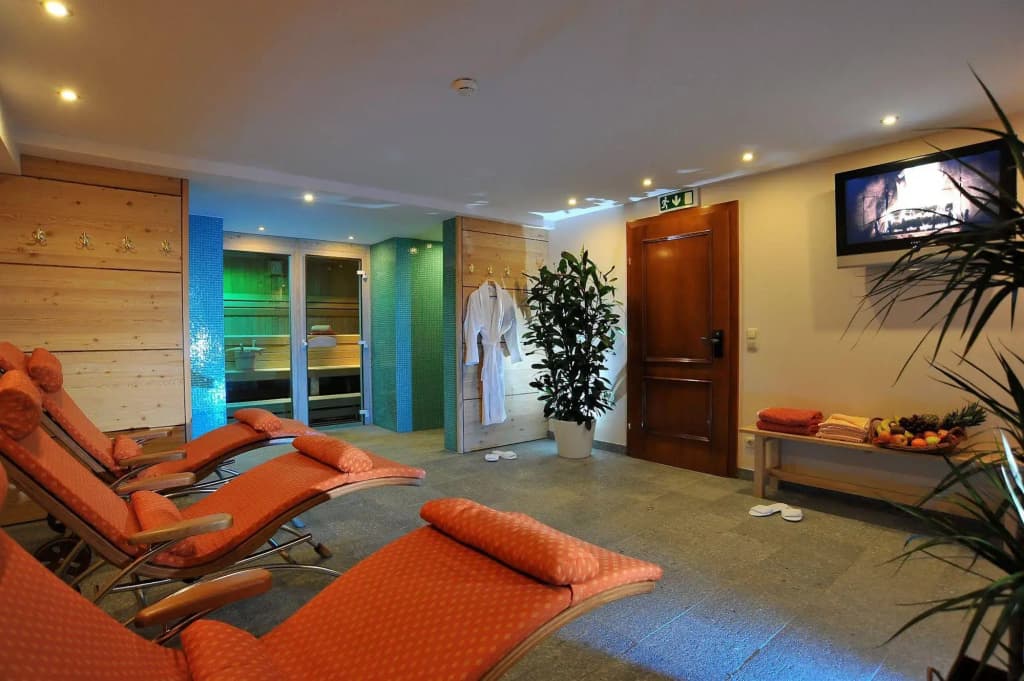Hotel photo 8