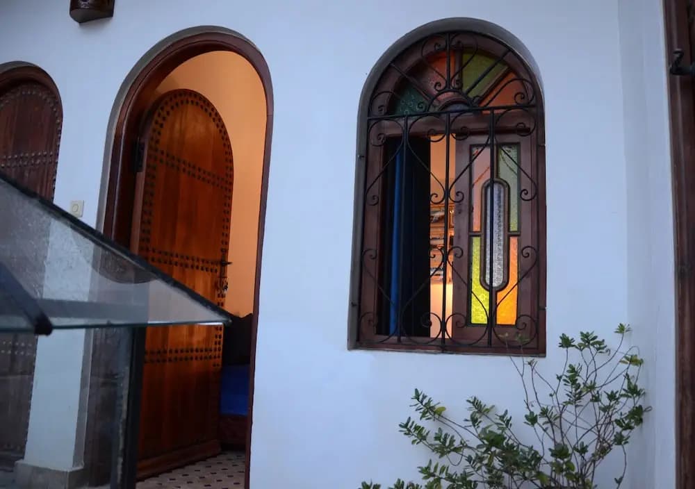 Classic Double room with mountain view full double bed