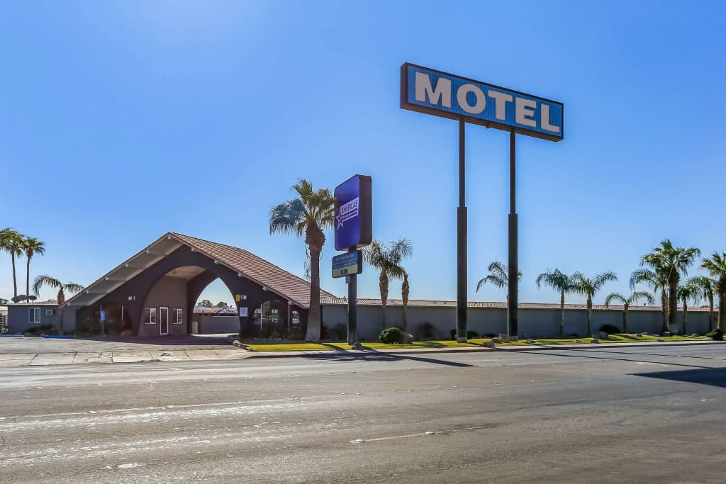 Hotel photo 13