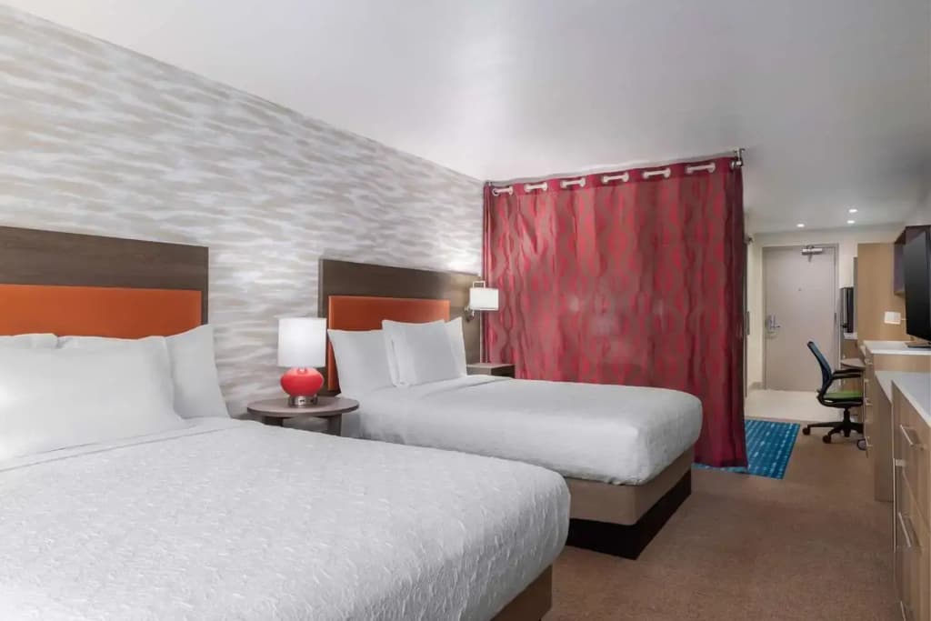 Quadruple Suite