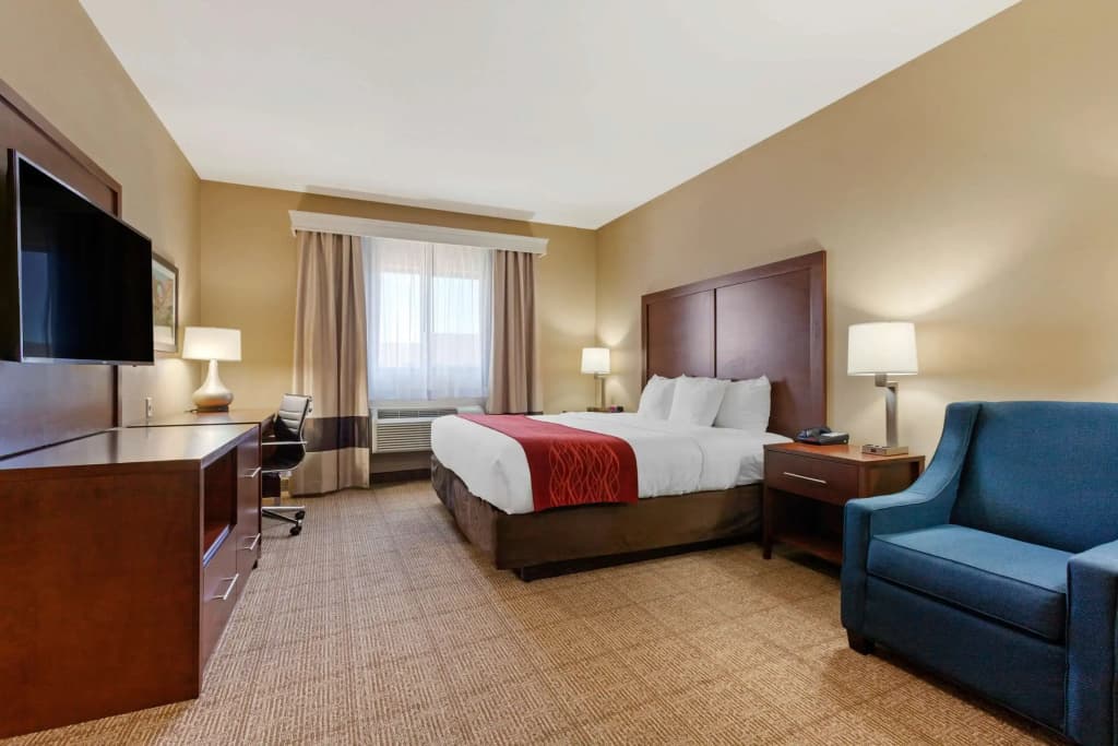 Double room full double bed