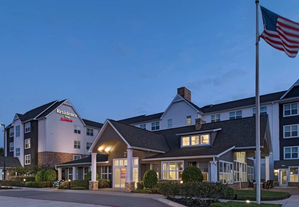 Hotel photo 1