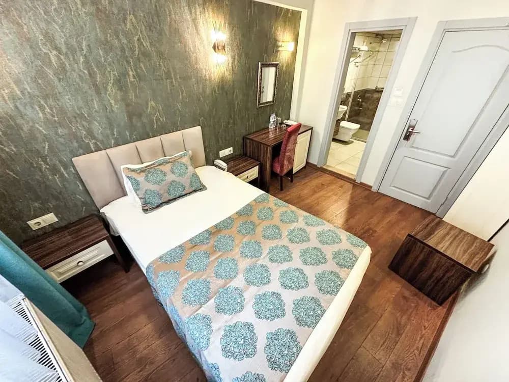 Standard Double room full double bed