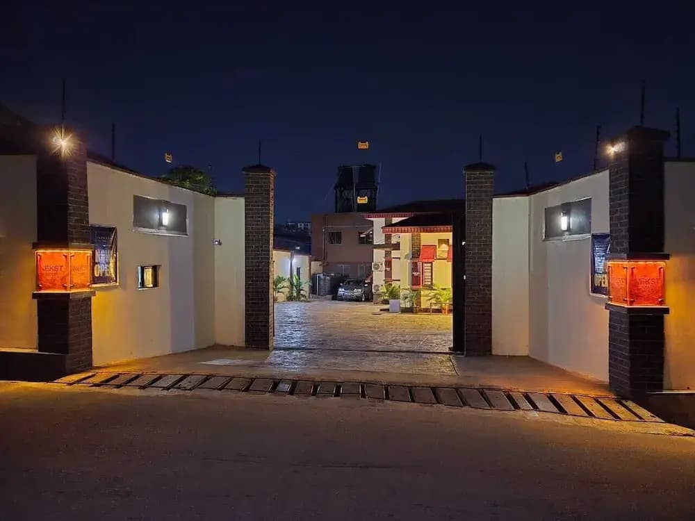 Hotel photo 1