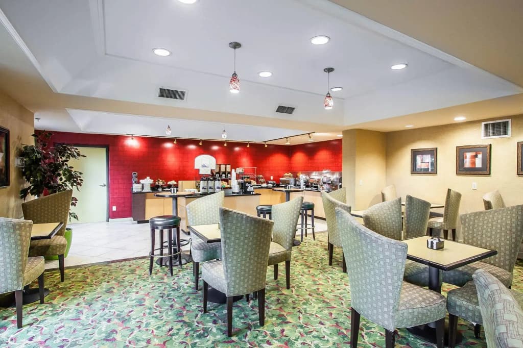 Hotel photo 25