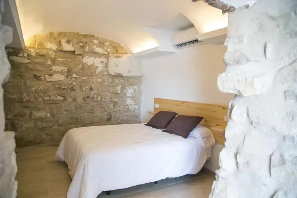 Double Studio full double bed