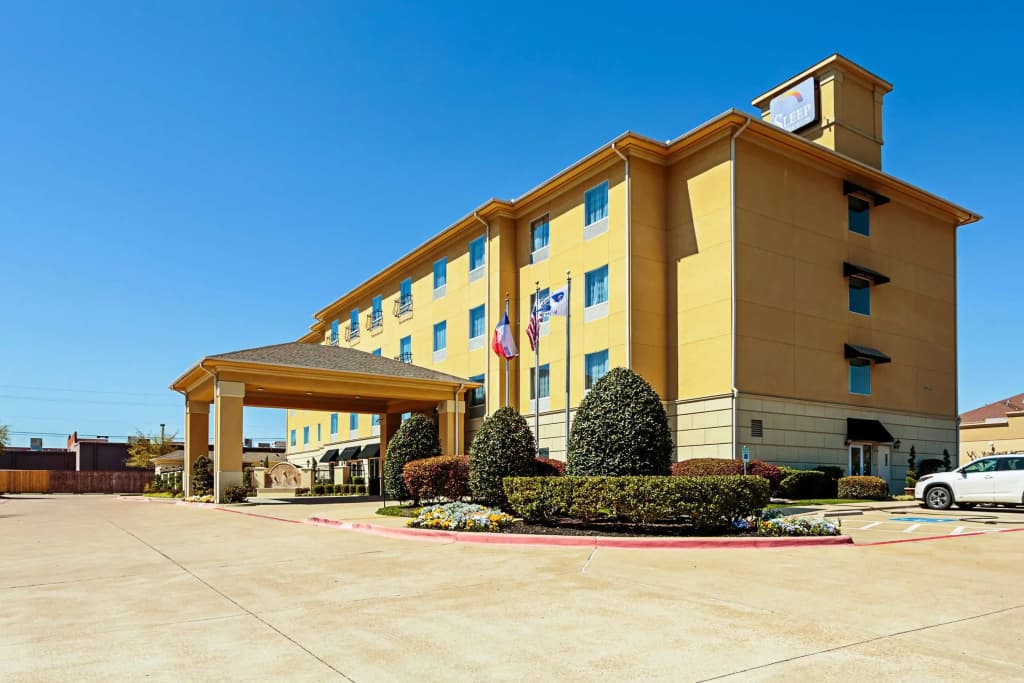 Hotel photo 1