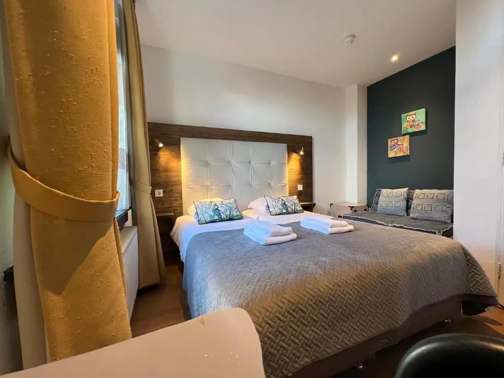 Standard Double room full double bed